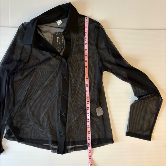 NWT Black Sheer Button-Down Blouse large - Picture 5 of 6